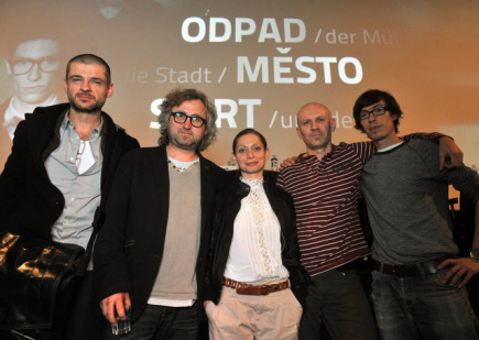 Pařízkova inscenace z Divadla Komedie dostala filmovou podobu