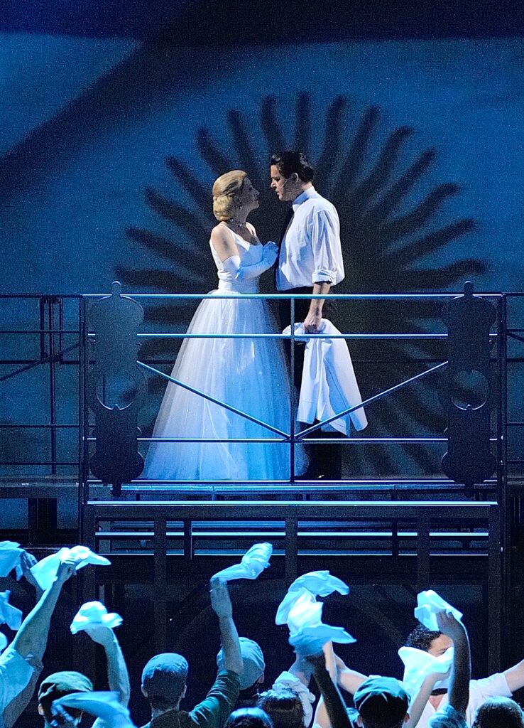 Muzikálová Evita míří do Ostravy přímo z Broadwaye!