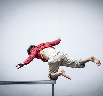 Archa uvede choreografii souboru VerTeDance o chybění a ztrátách