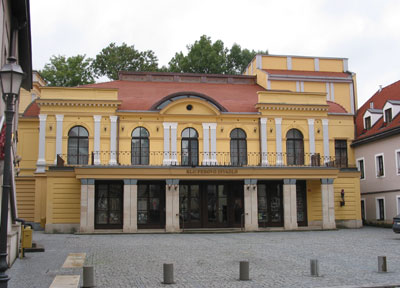 Hradec chystá opravy foyer Klicperova divadla za 8 milionů korun