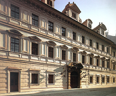 Kolowratová-Krakovská převezme 1 Kč za pronájem paláce Kolowrat