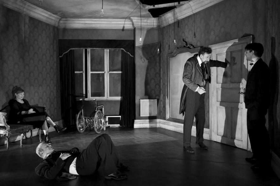 Dejvické divadlo představí Mikuláškovu inscenaci Kafka’24