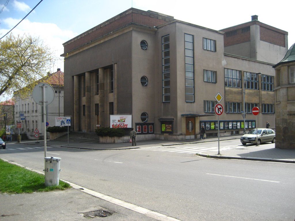Kolín chce v městském divadle vybudovat klub a galerii