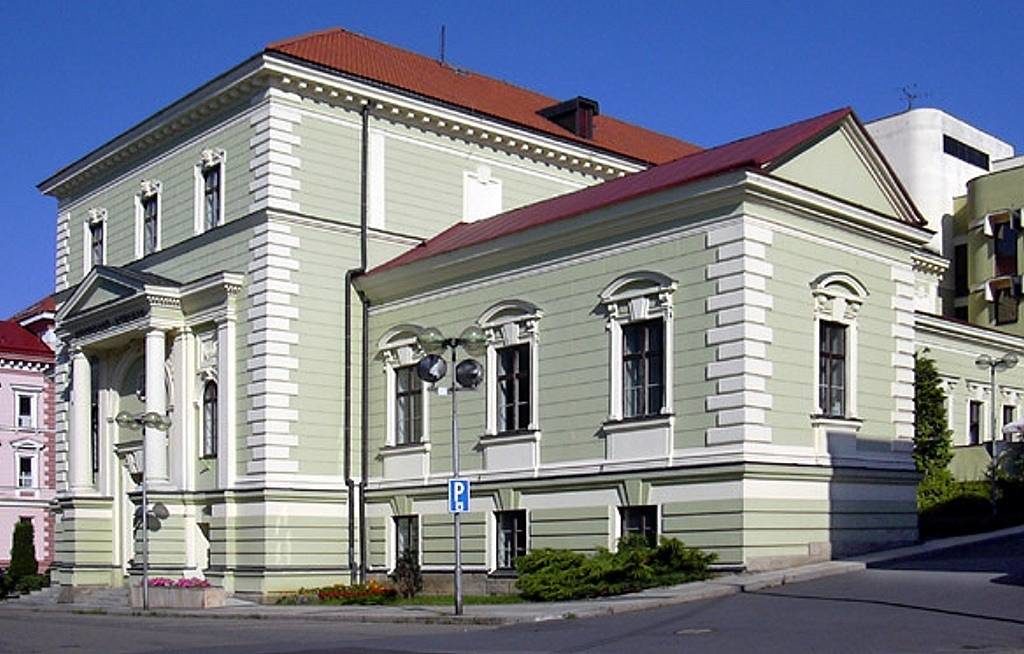 Hlediště Beskydského divadla v Novém Jičíně se opravuje