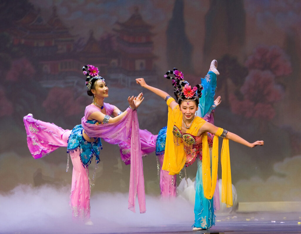 Čínský soubor Shen Yun bude hostovat v dubnu v Praze