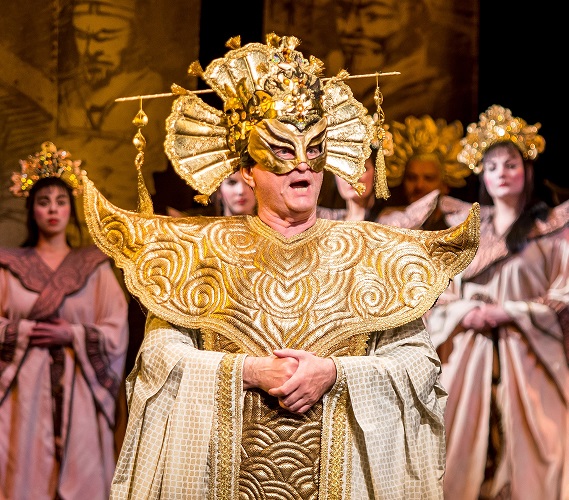 Pucciniho pohádková opera Turandot poprvé zazní pod širým nebem