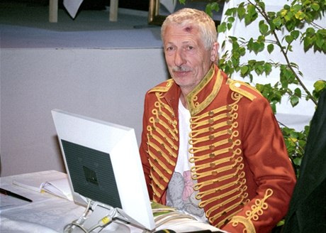 Ve věku 73 let zemřel producent Jan Kratochvíl
