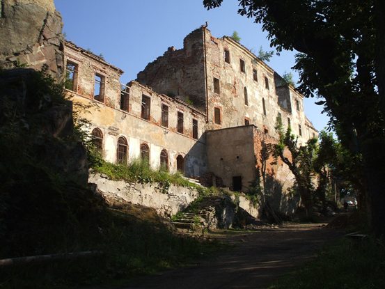 Festival na hradě Hartenberg vám umožní poznat různé divadelní školy a trendy