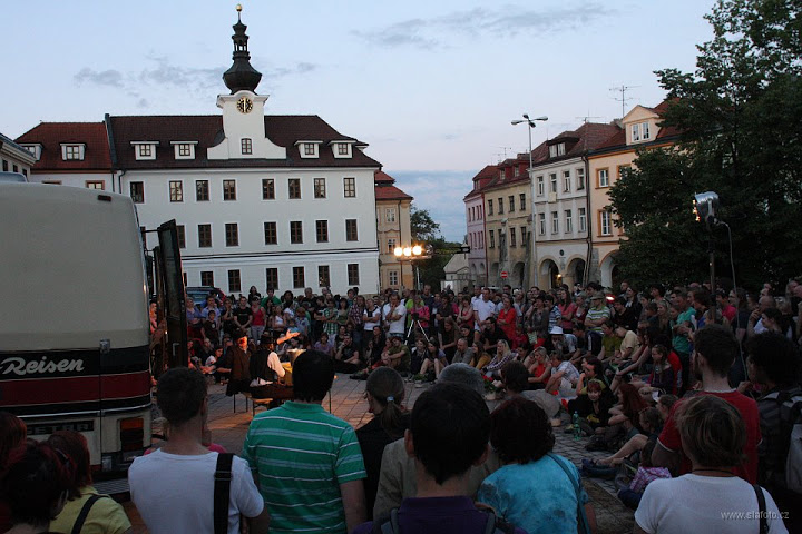 14. ročník Open Air Programu Mezinárodního festivalu Divadlo evropských regionů odtajňuje účinkující