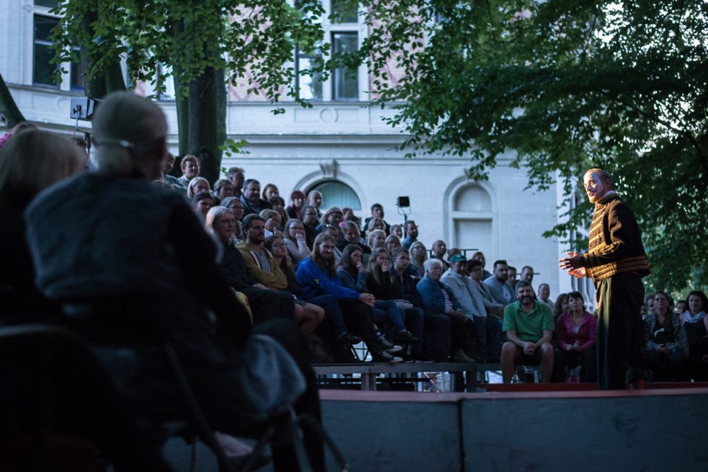 Činoherní studio zve na letní festival pod širým nebem v Ústí