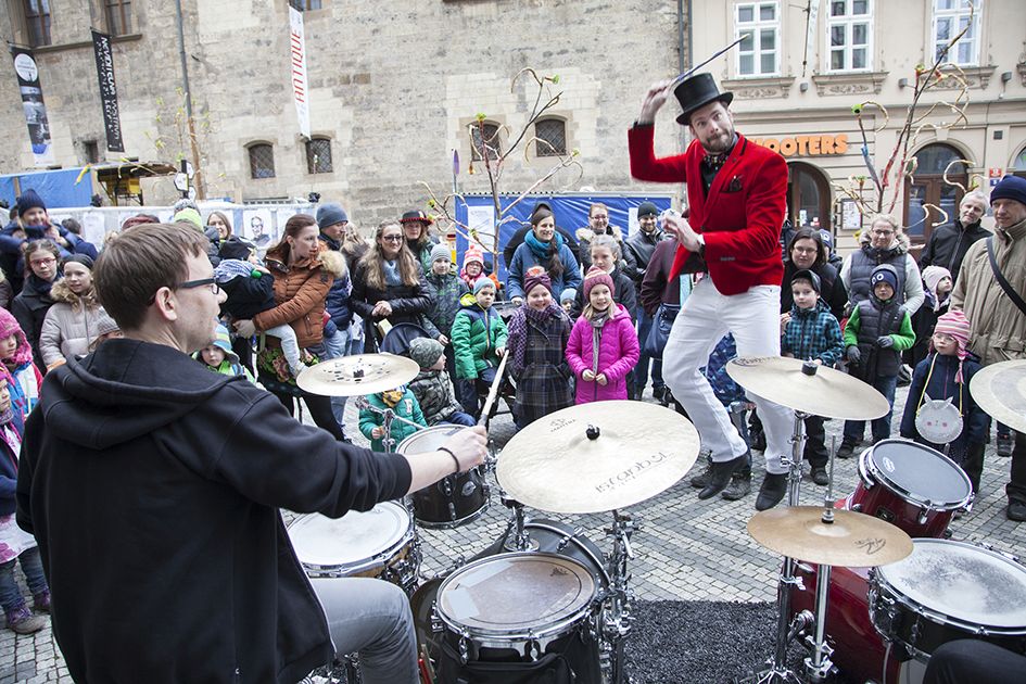 Struny dětem v Minoru připravily opět pestrý program