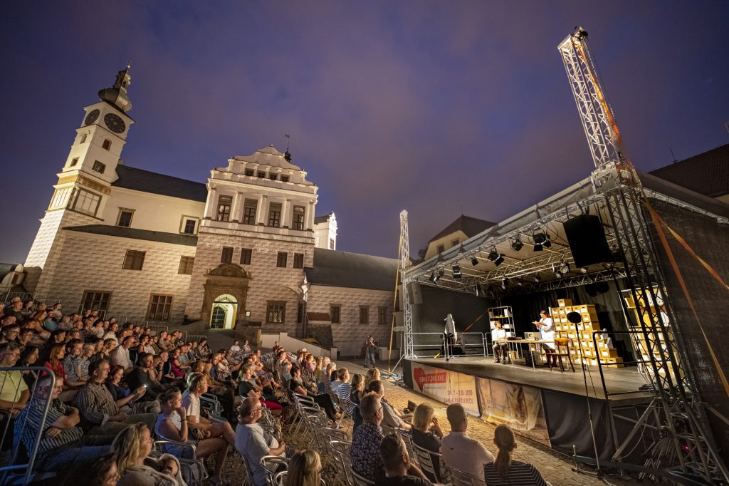 Festival Pernštejnlove již popáté na Zámku Pardubice