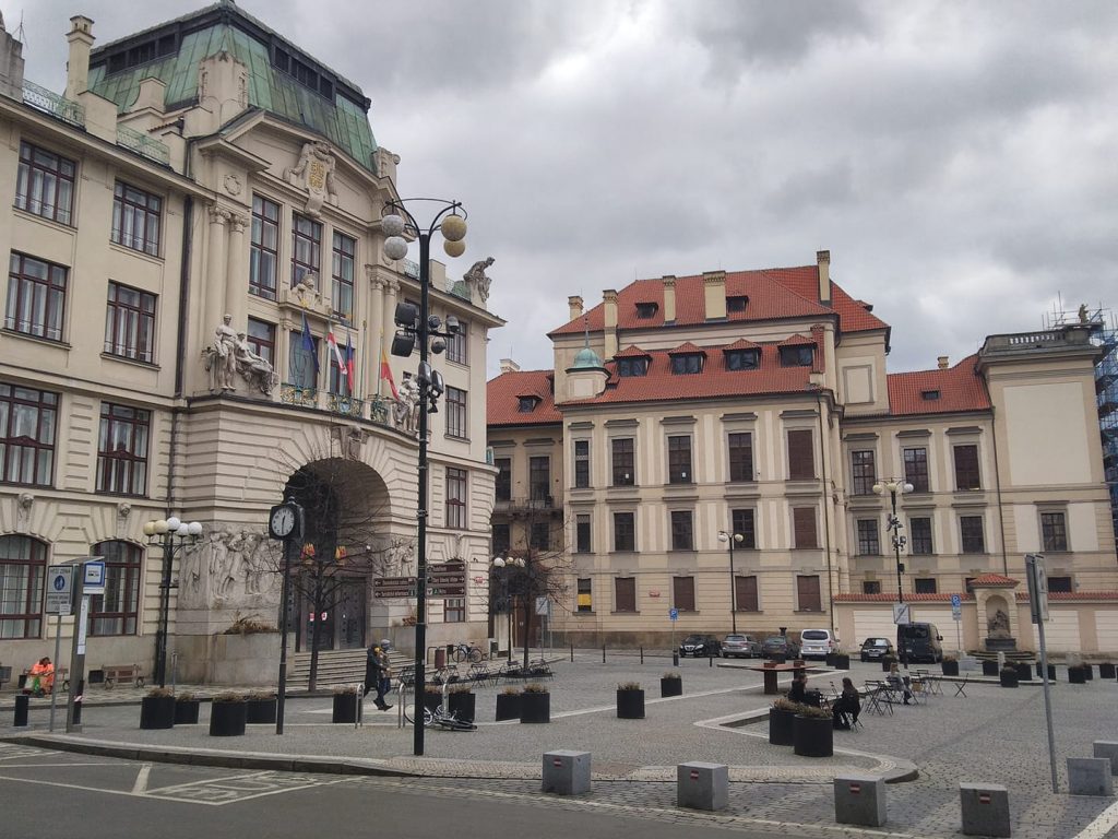 Letní kulturní sezóna na Mariánském náměstí v Praze začíná