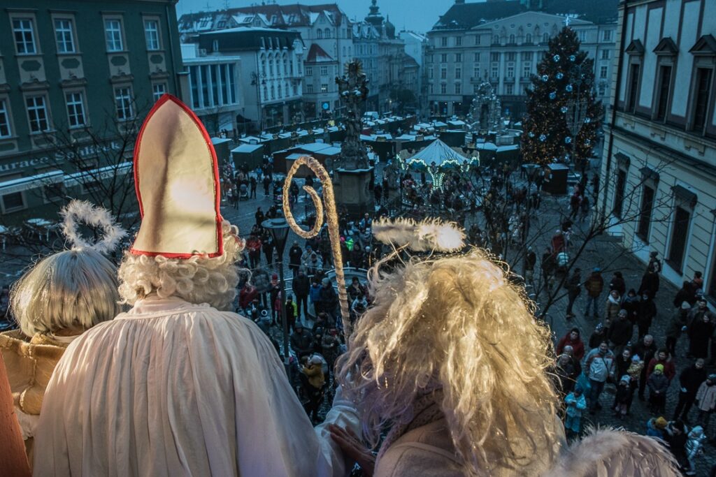 Divadlo Husa na na provázku nabídne v prosinci také řadu svátečních a komunitních akcí