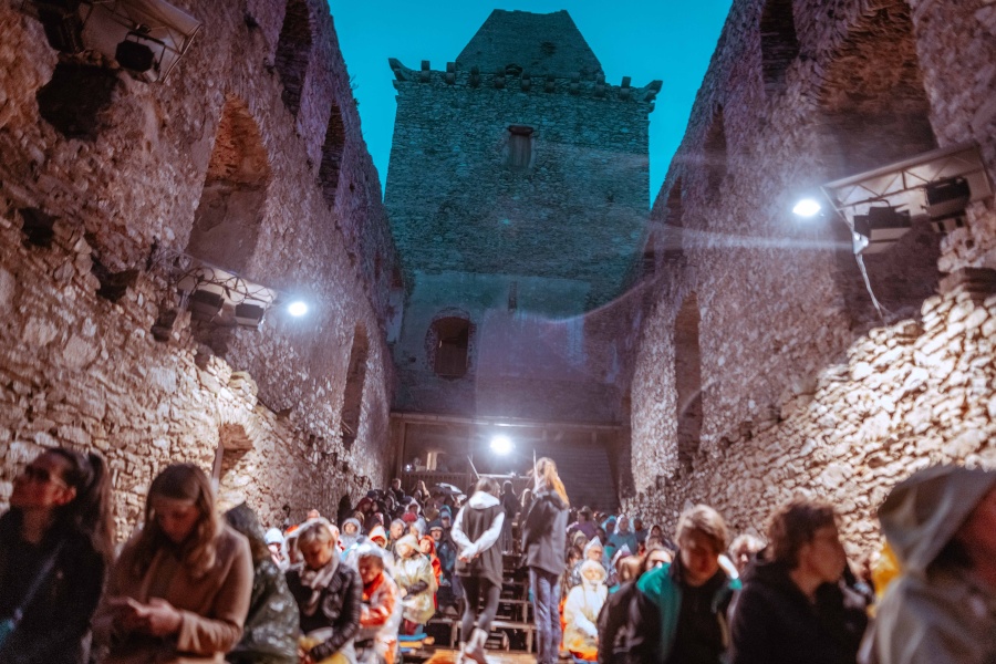 Divadelní spolek Kašpar opět vyráží na Kašparův velký výlet