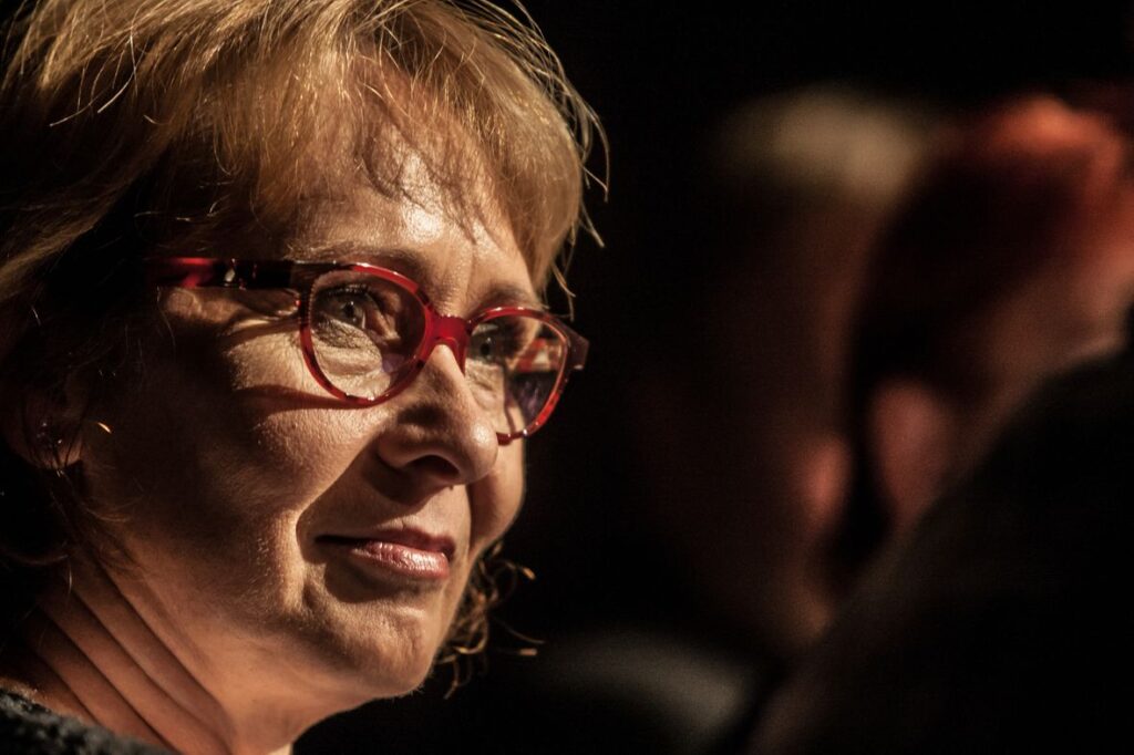 Východočeské divadlo Pardubice připomene básníka Miroslava Holuba