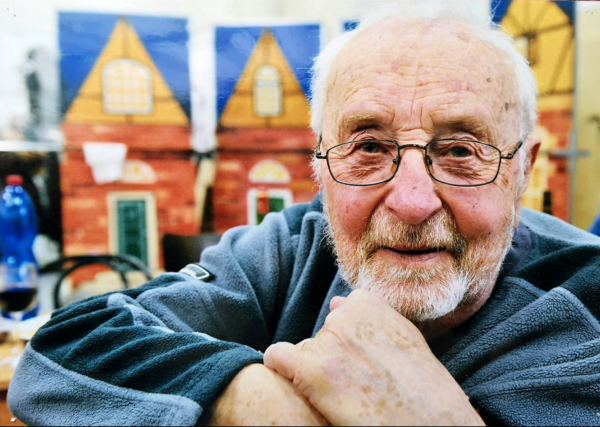 Zemřel Jiří Dušek