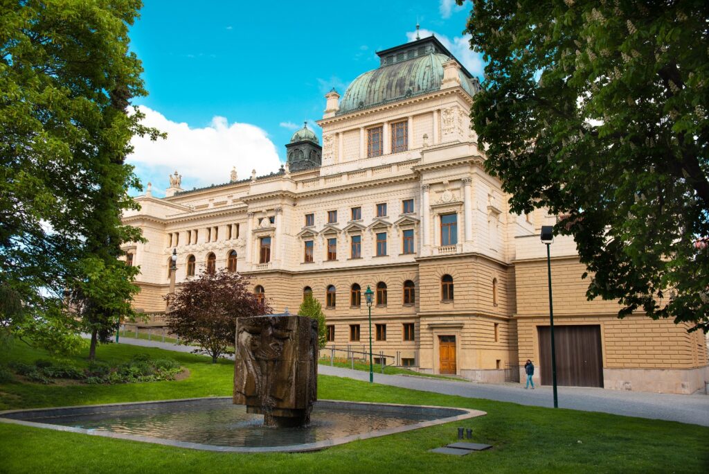 Divadlo J. K. Tyla v Plzni letos zvýšilo návštěvnost představení na rekordních 92,5 procent