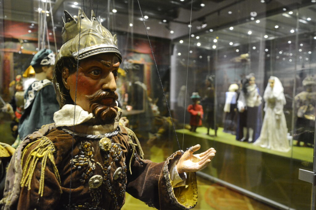 Muzeum loutkářských kultur v Chrudimi chystá výstavu fotografií Josefa Ptáčka