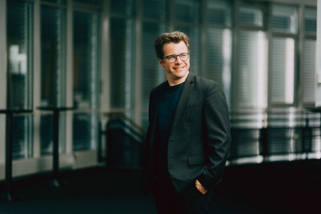 Jakub Hrůša v lednu uvede Její pastorkyni v londýnské Královské opeře