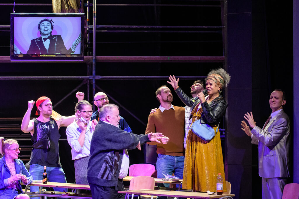 Jihočeské divadlo 2026: Jižní spojka v Praze, divadelní festival Jižní Svéráz, letní sezona na Otáčivém hledišti i zásadní institucionální změna