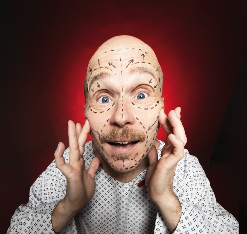 Třetí premiérou sezóny v Divadle Tramtarie je hra Mariuse von Mayenburga Ošklivec