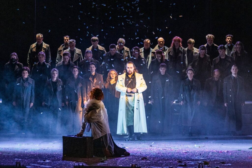 Kantáta Antonína Dvořáka Svatební košile ve scénickém zpracování v libereckém Divadle F. X. Šaldy