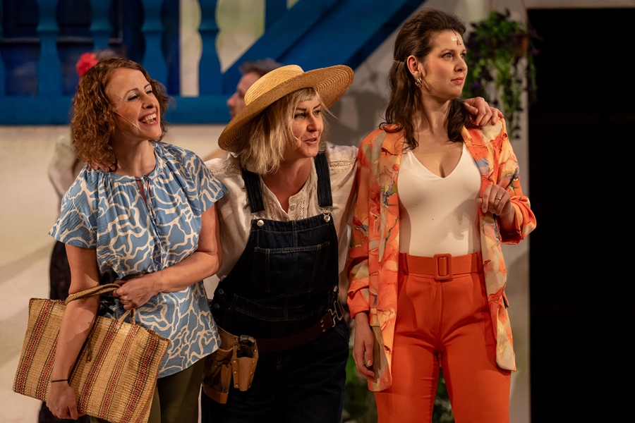 Muzikál Mamma Mia! v Městském divadle v Mostě: světový hit s písněmi skupiny ABBA zahájí sezonu ve velkém stylu