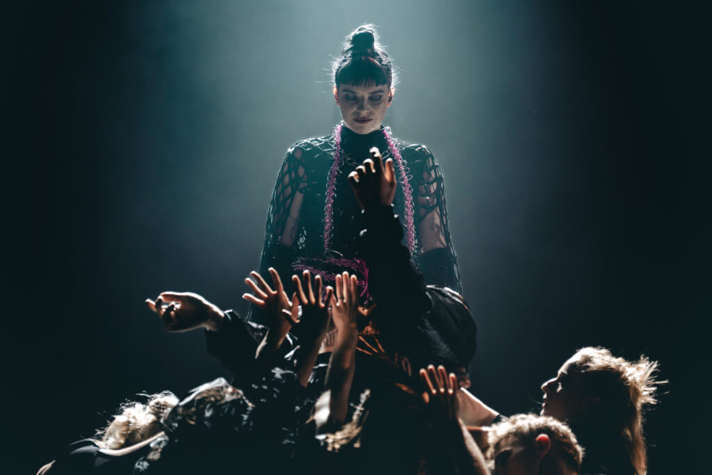 Rest in Euphoria: dubnová derniéra výjimečného představení Cirku La Putyka