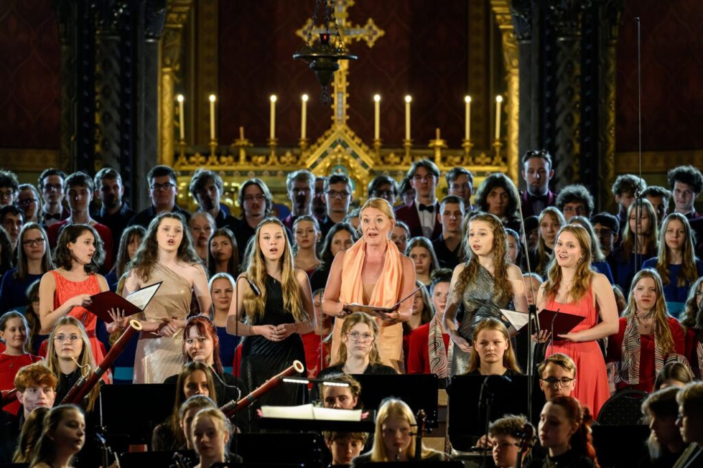 Celostátní festival ZUŠ Open zahájí za necelé tři týdny benefičníkoncert na Pražském hradě v přímém přenosu České televize