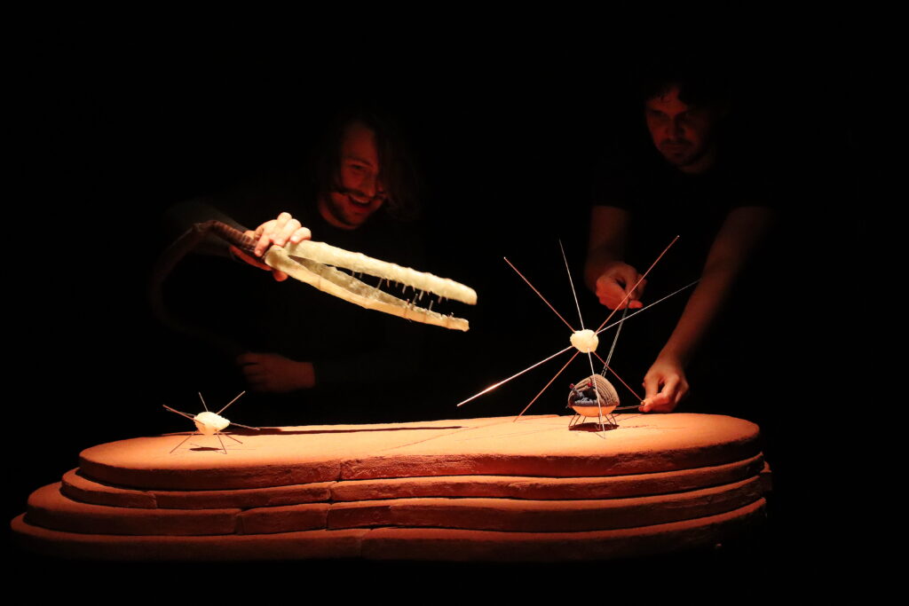 Divadelně hudební Večer v libereckém Naivním divadle